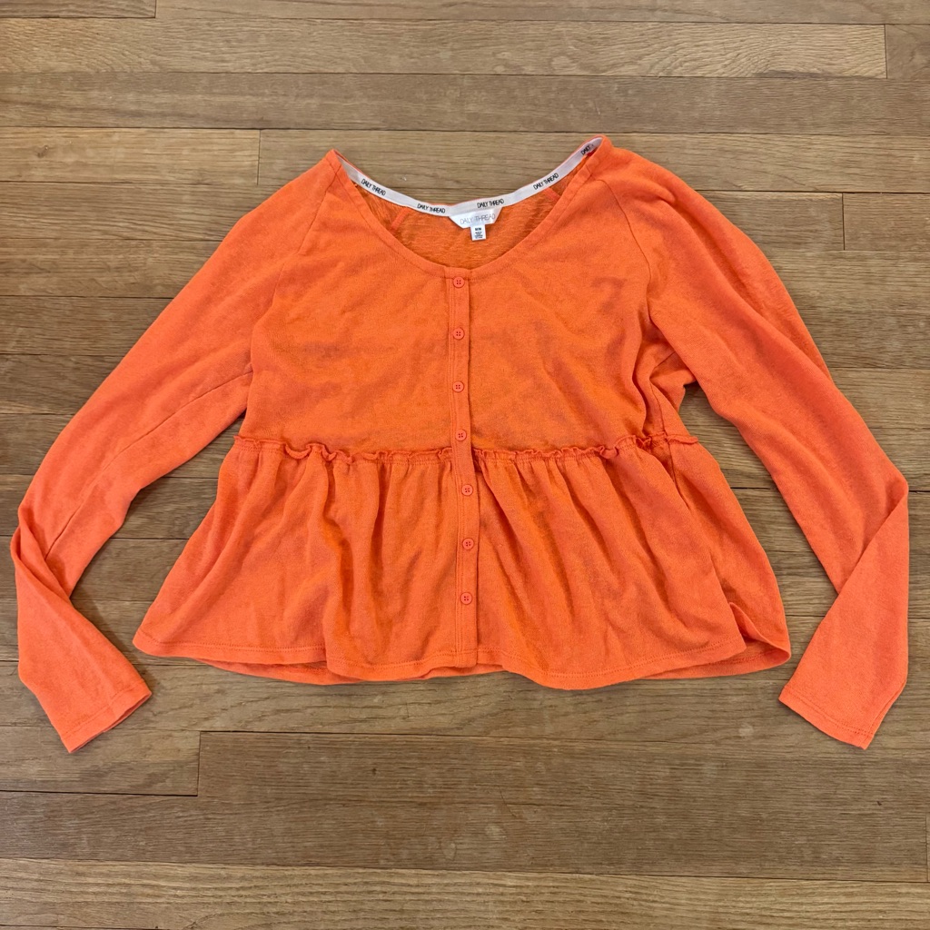 Daily Thread Coral Pleated Button-Down Long Sleeve Blouse Shirt Top Size M B66